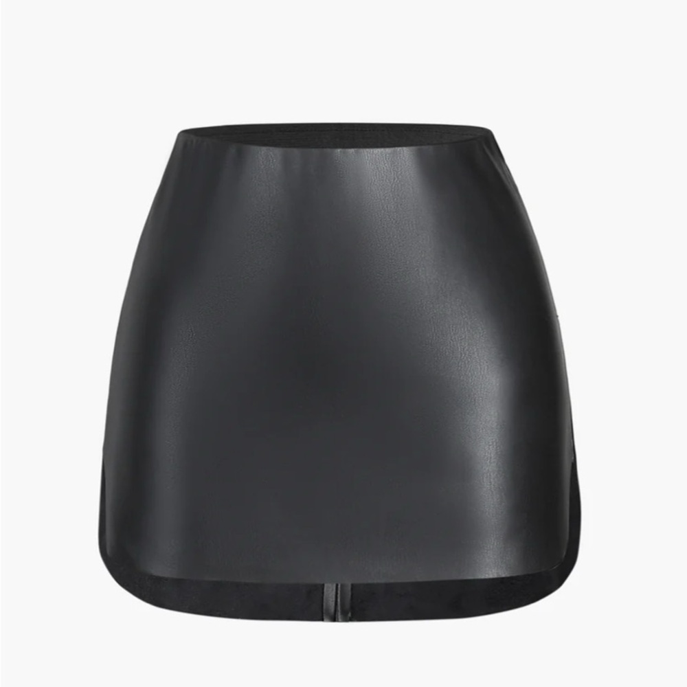 Commense Sleek Black Women's Skirt